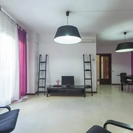 Sagrada Familia Apartment Barcelona